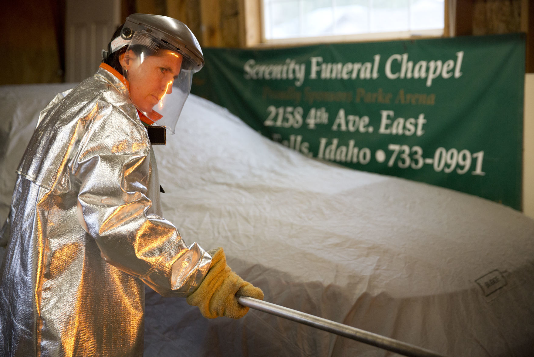 Funeral homes facing COVID-19 challenges